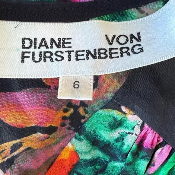 Diane von Furstenberg Silk Black Floral Print Silk Midi Dress size 6 (S) - Picture 15 of 16